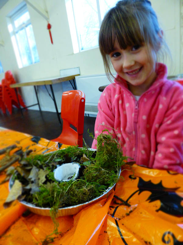 https://indigoartsandcrafts.co.uk/wp-content/uploads/2018/06/Indigo-Arts-and-Crafts-February-half-term-2017-15.jpg