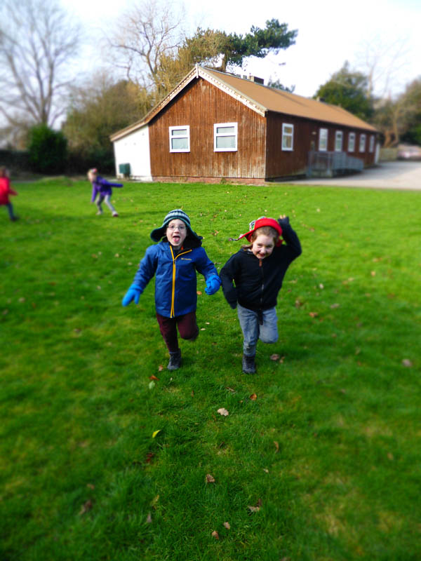 https://indigoartsandcrafts.co.uk/wp-content/uploads/2018/06/Indigo-Arts-and-Crafts-February-half-term-2017-22.jpg