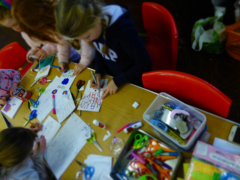 https://indigoartsandcrafts.co.uk/wp-content/uploads/2018/06/Indigo-Arts-and-Crafts-February-half-term-2017-23.jpg
