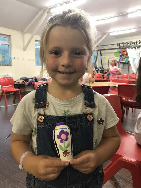 https://indigoartsandcrafts.co.uk/wp-content/uploads/2018/06/Indigo-Arts-and-Crafts-Summer-2017-219.jpg
