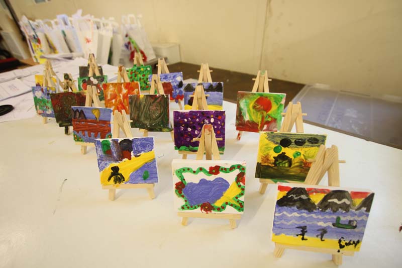 https://indigoartsandcrafts.co.uk/wp-content/uploads/2018/06/Indigo-Arts-and-Crafts-summer-holidays-2016-27.jpg